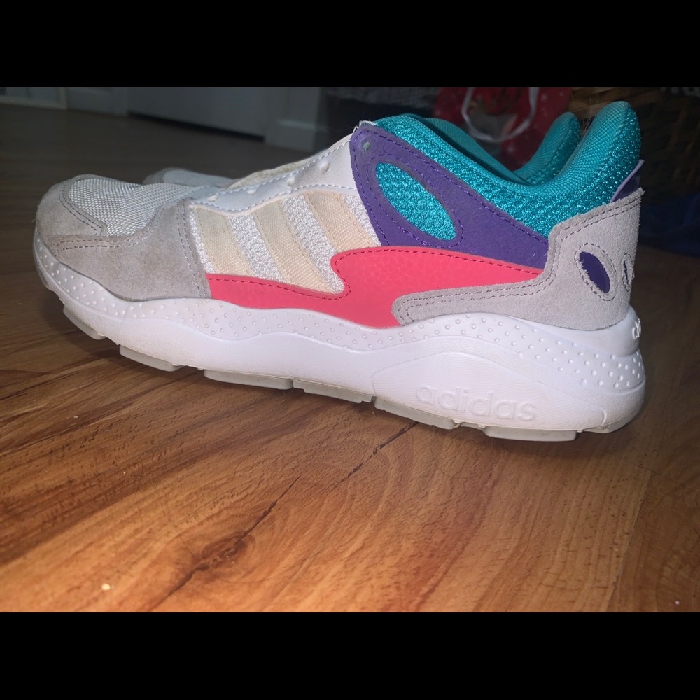 Adidas cloud foam sneakers